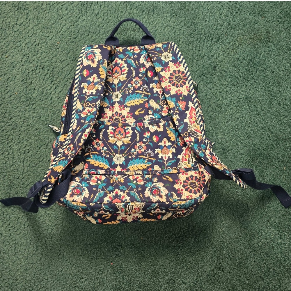 Vera Bradley Harry Potter Forbidden Forest Campus Backpack Quilted Blue Floral - Picture 8 of 8